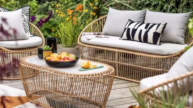 Smart Rattan Furniture: Integrating Technology with Natural Materials